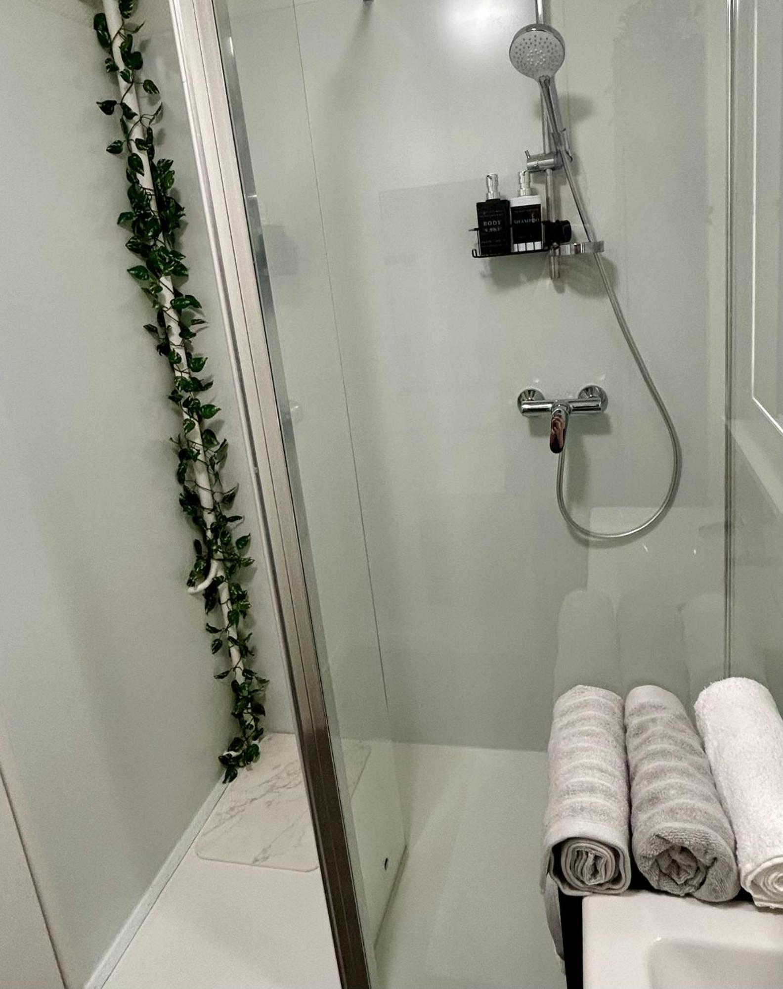 Cocon Cosy Et Verdoyant - Private Parking, Breakfast, Wifi, Netflix Caen Exterior photo